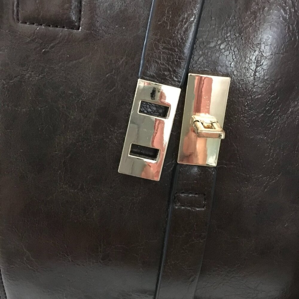 Mia K Collection NWOT Tote Bag & Wristlet Wallet - Picture 4 of 13
